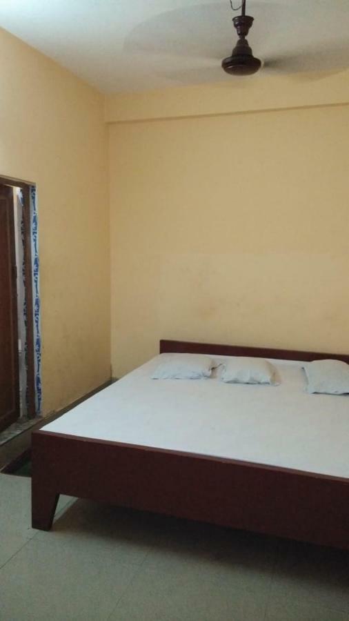 Narendra Niketan Hotel Колката Екстериор снимка